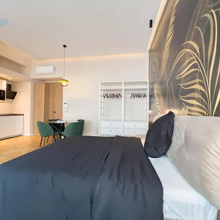 Imbriani 1 Tirabora Short Rent Apartman *